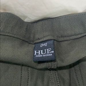 NEVER WORN HUE DARK GREEN PANTS